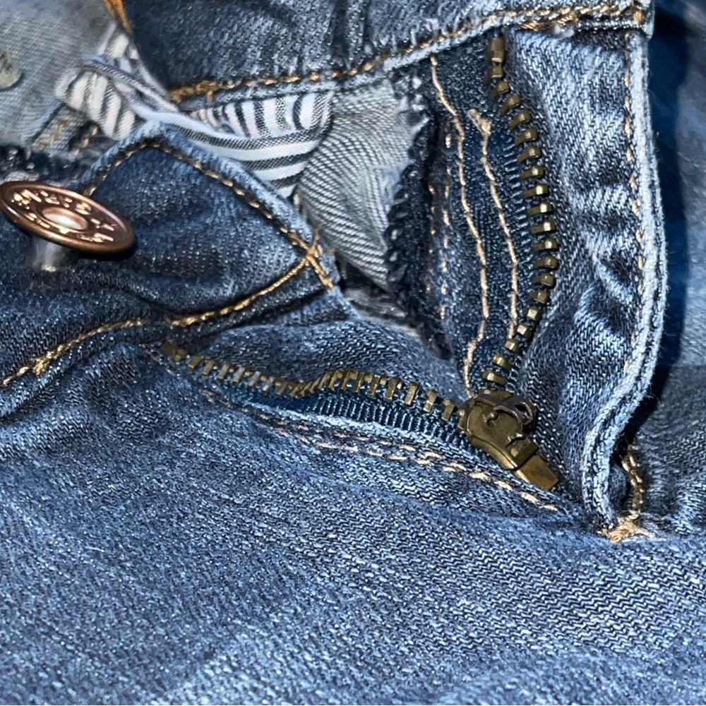 Garage Low Rise Jeans - Picture 5 of 5